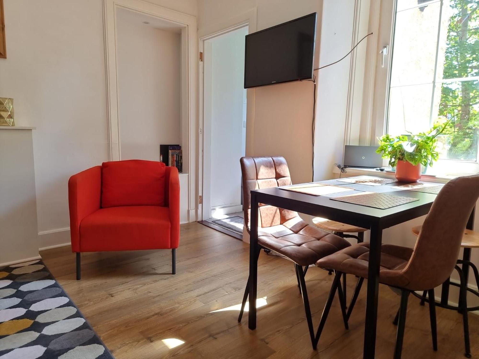 Charming Victorian Apartment, Close To Centre Inverness Kültér fotó