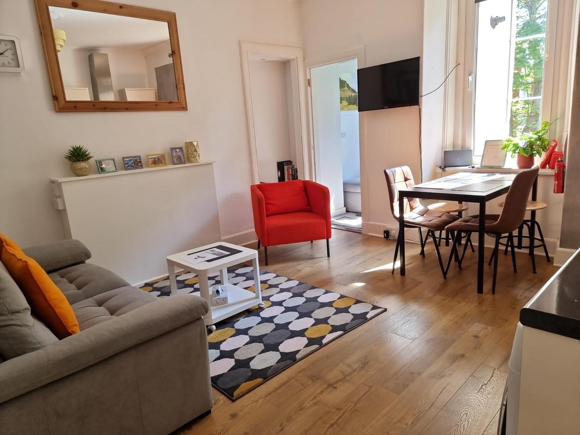 Charming Victorian Apartment, Close To Centre Inverness Kültér fotó